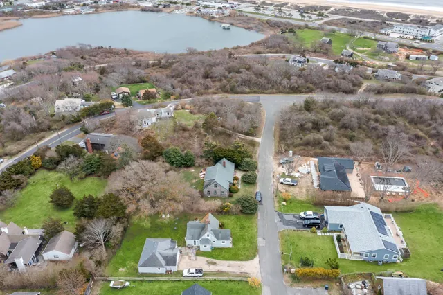 $20,000 | 16 South Elihu Place, Montauk, NY 11954