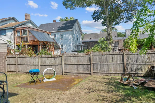 $350,000 | 225 Fulton Terrace, New Haven, CT 06512