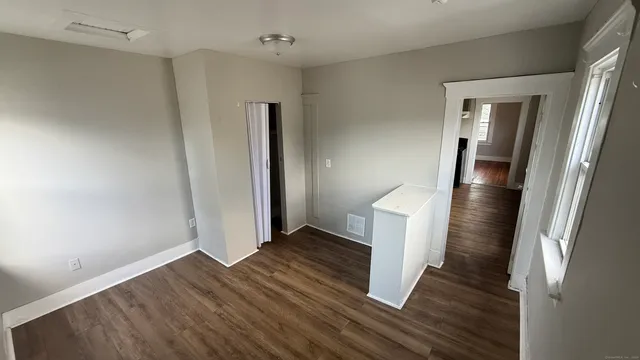 $350,000 | 225 Fulton Terrace, New Haven, CT 06512