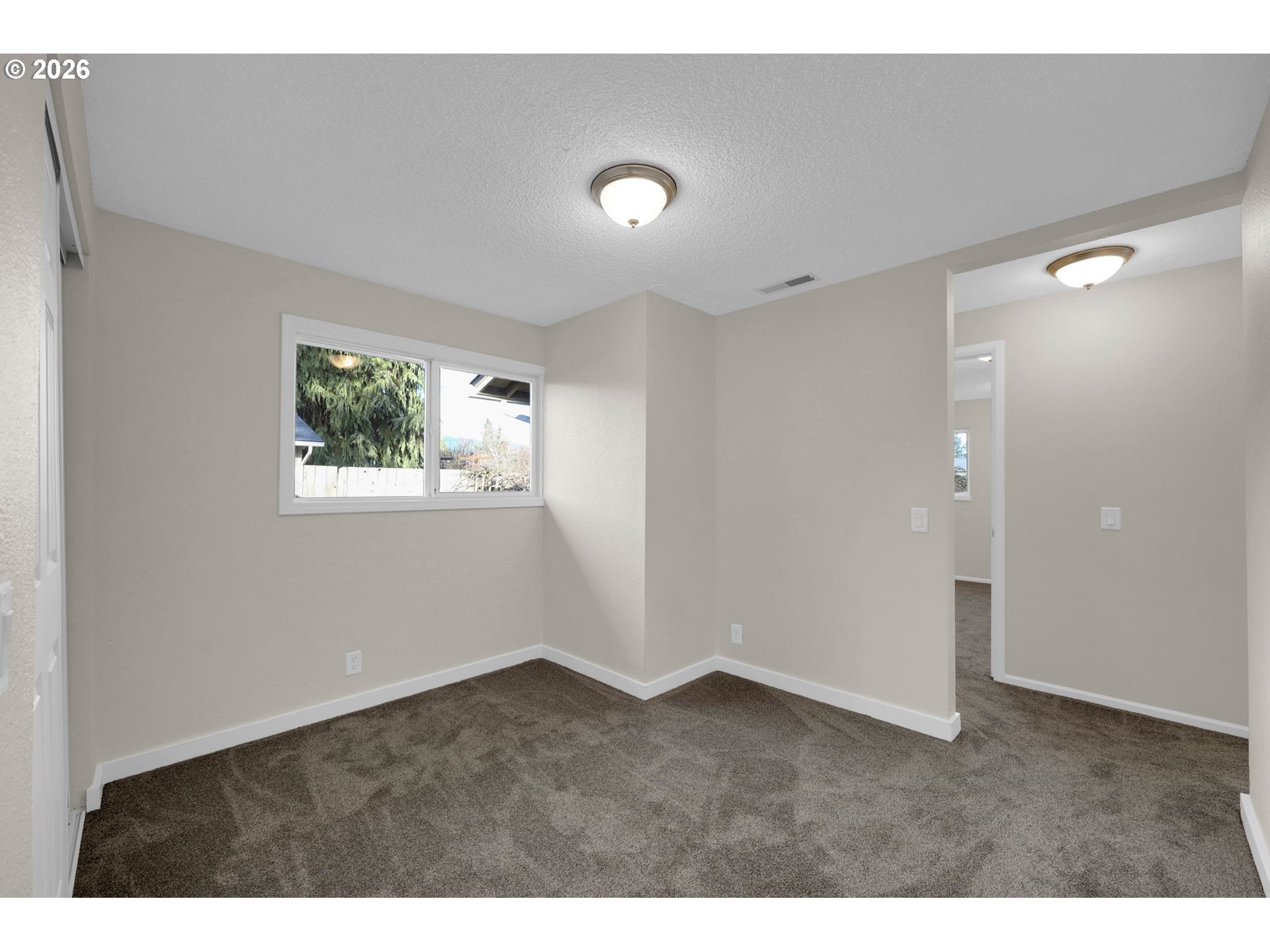 733 54th Street Springfield, OR 97478 - Photo 21 of 37