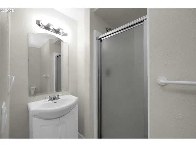 $415,000 | 733 54th Street, Springfield, OR 97478