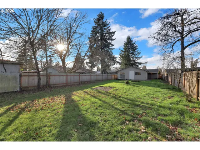 $415,000 | 733 54th Street, Springfield, OR 97478