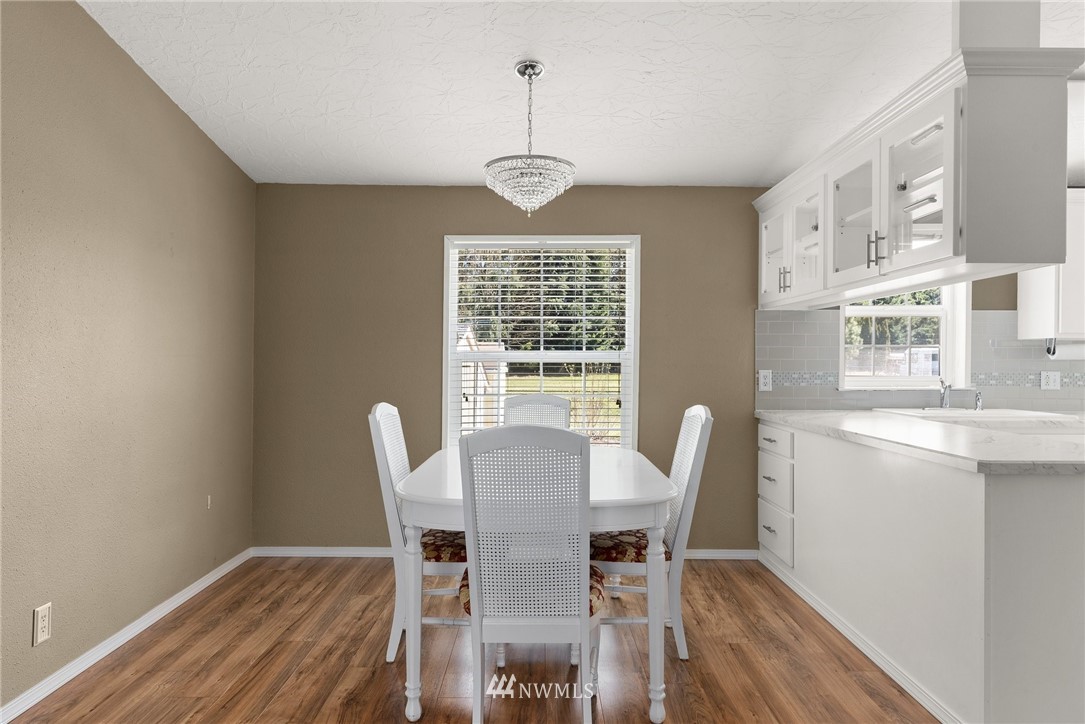 109 Forest Lane Chehalis, WA 98532 - Photo 7 of 26 Gallery Image 7