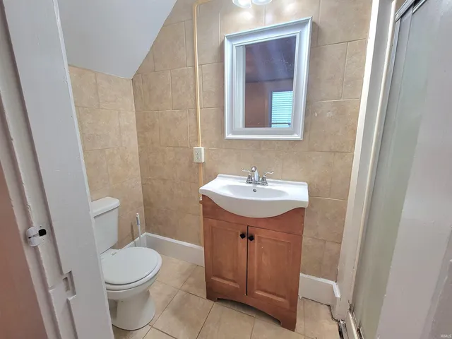 $155,000 | 1912-1914 West Indiana Street, Evansville, IN 47712