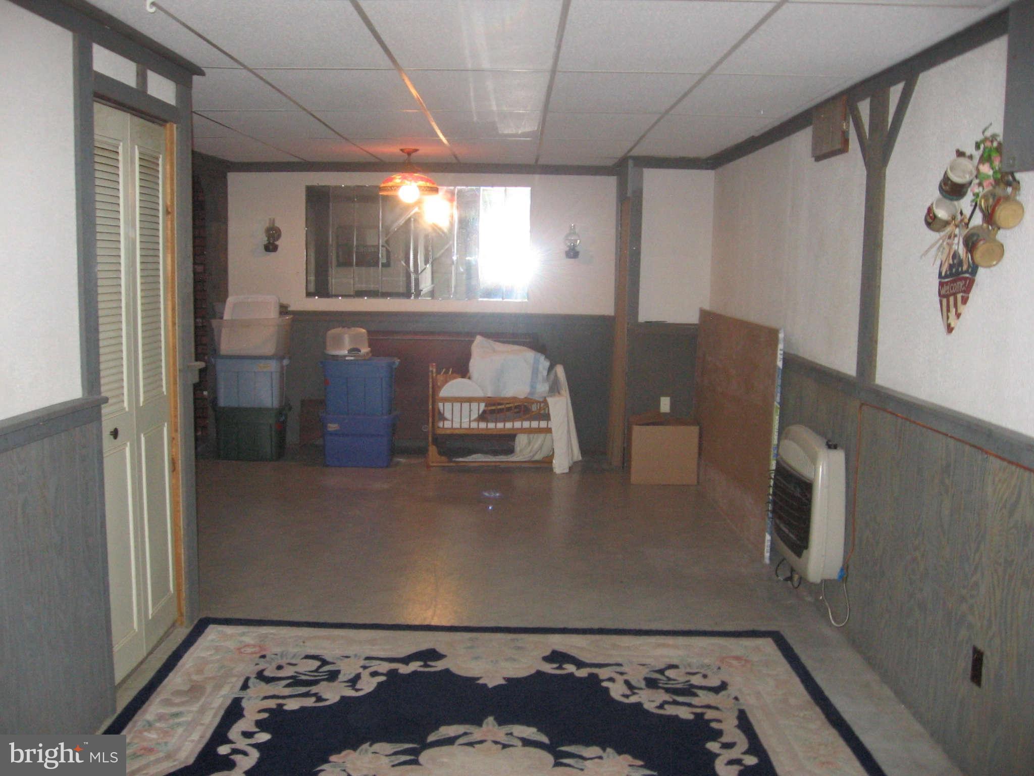 4705 Old Hanover Road Westminster, MD 21158 - Photo 22 of 30 Family Room