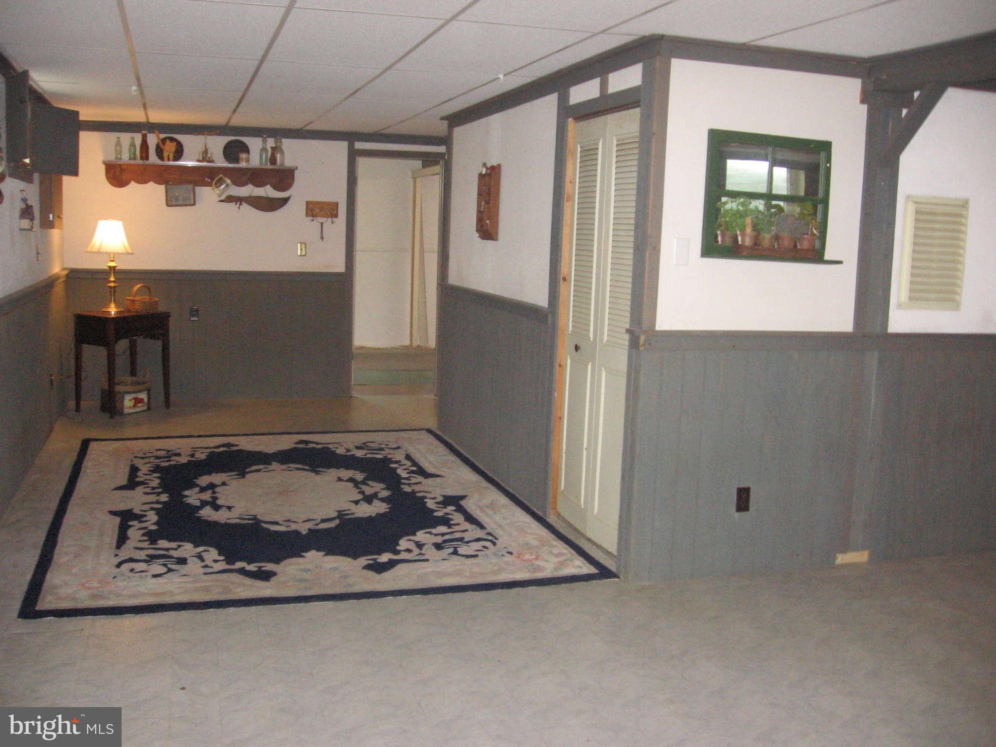 4705 Old Hanover Road Westminster, MD 21158 - Photo 25 of 30 Family Room