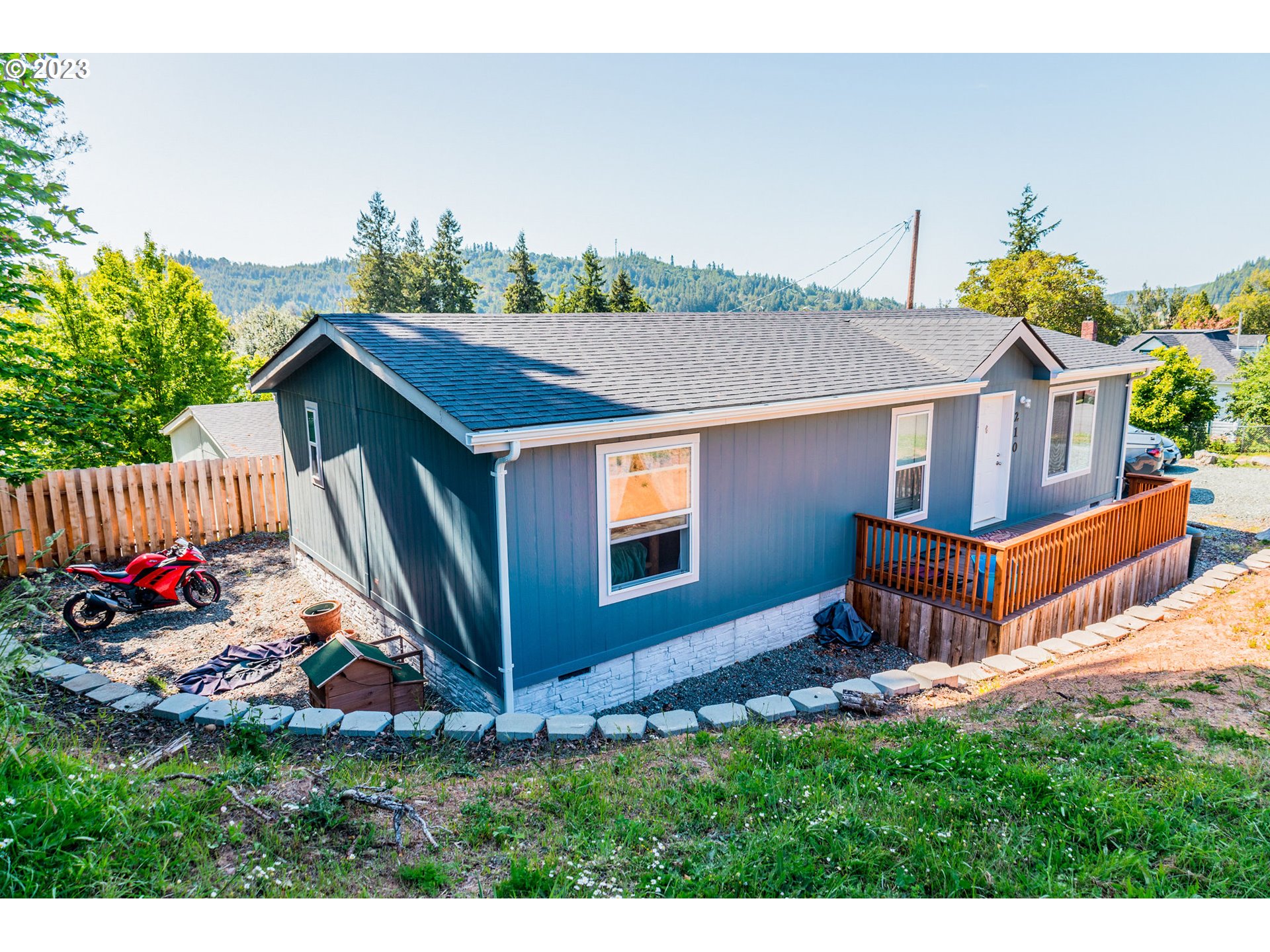 210 Bender Street Myrtle Point, OR 97458 - Photo 1 of 25 Gallery Image 1