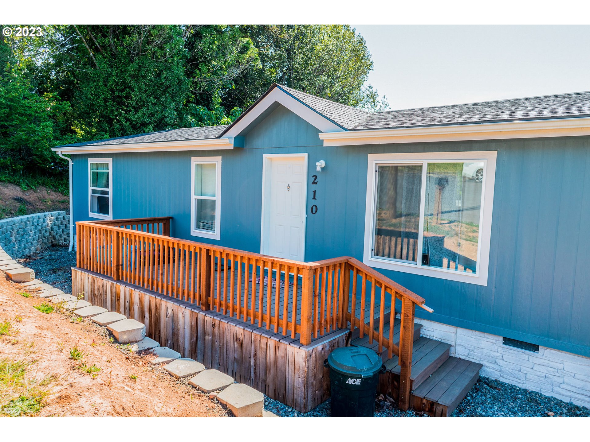 210 Bender Street Myrtle Point, OR 97458 - Photo 24 of 25 Gallery Image 24