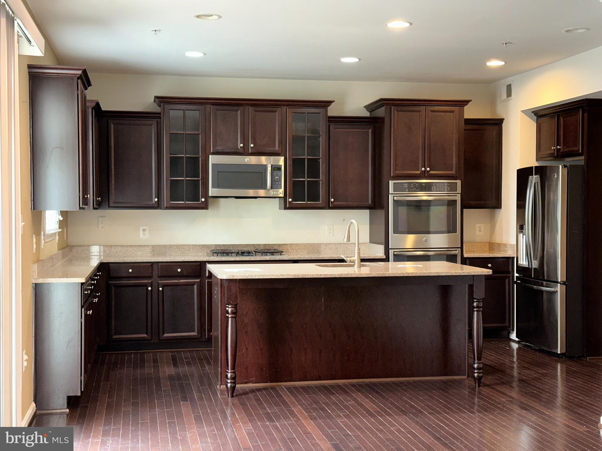 8156 Ridgely Loop Severn, MD 21144 - Photo 5 of 56 Gallery Image 5