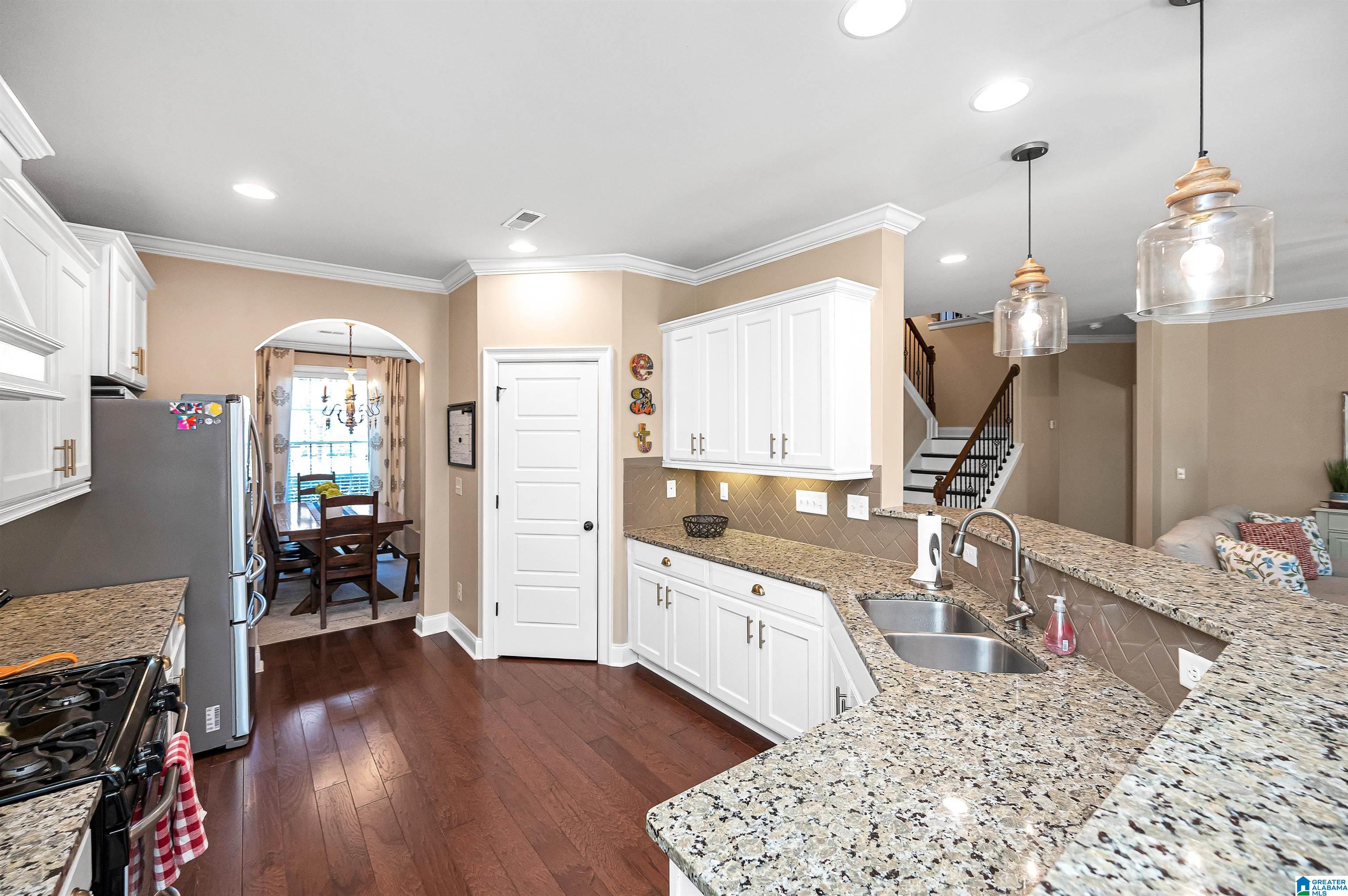 1088 Dublin Way Birmingham, AL 35242 - Photo 13 of 46