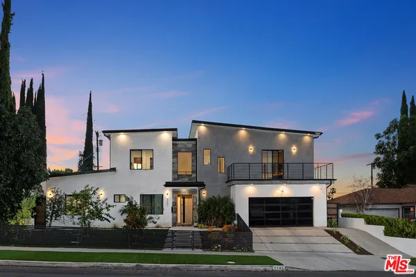 $2,850,000 | 5131 Etiwanda Avenue, Tarzana, CA 91356