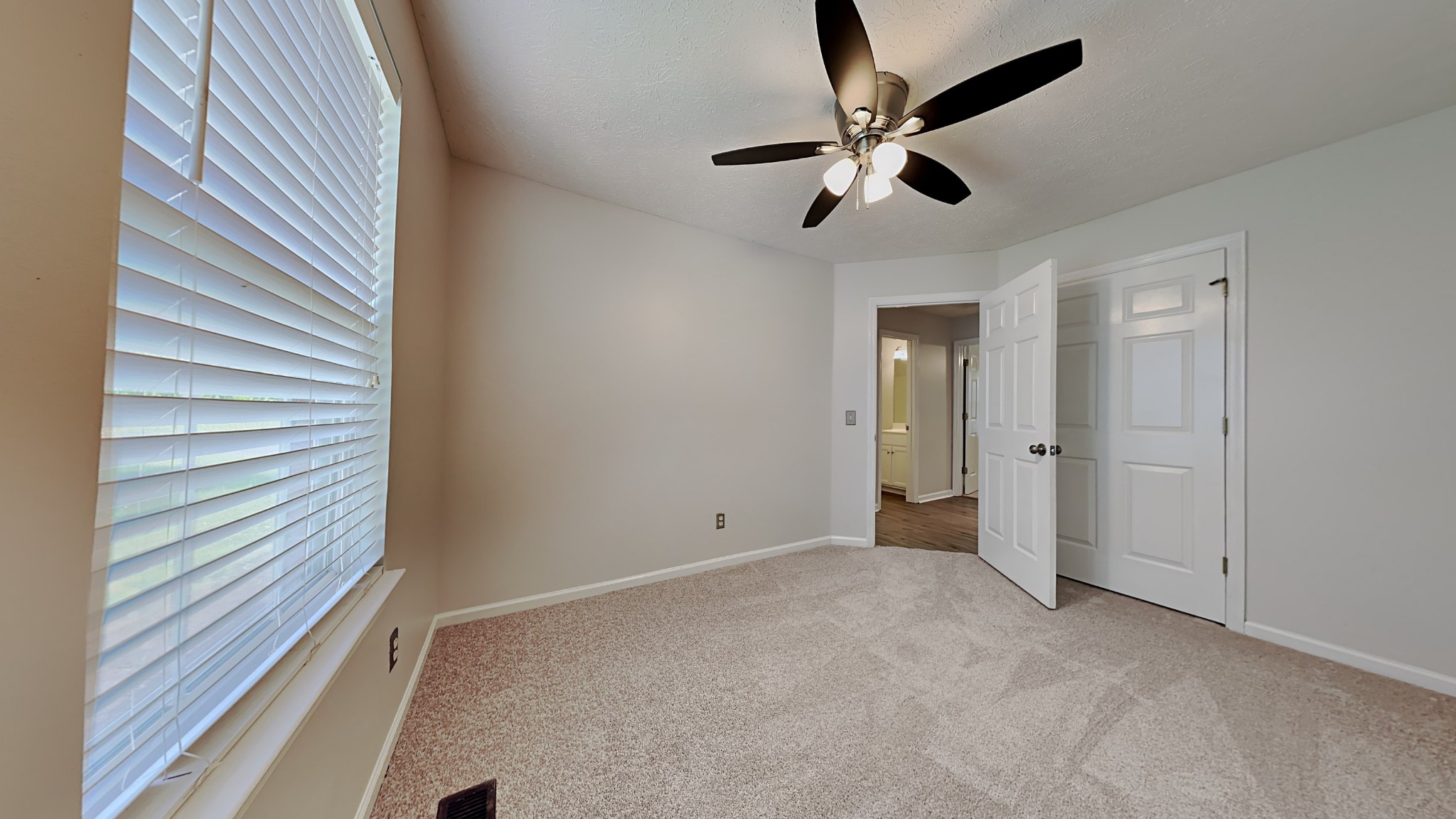 724 Spring Meadow Lane Lebanon, TN 37087 - Photo 8 of 11 Gallery Image 8
