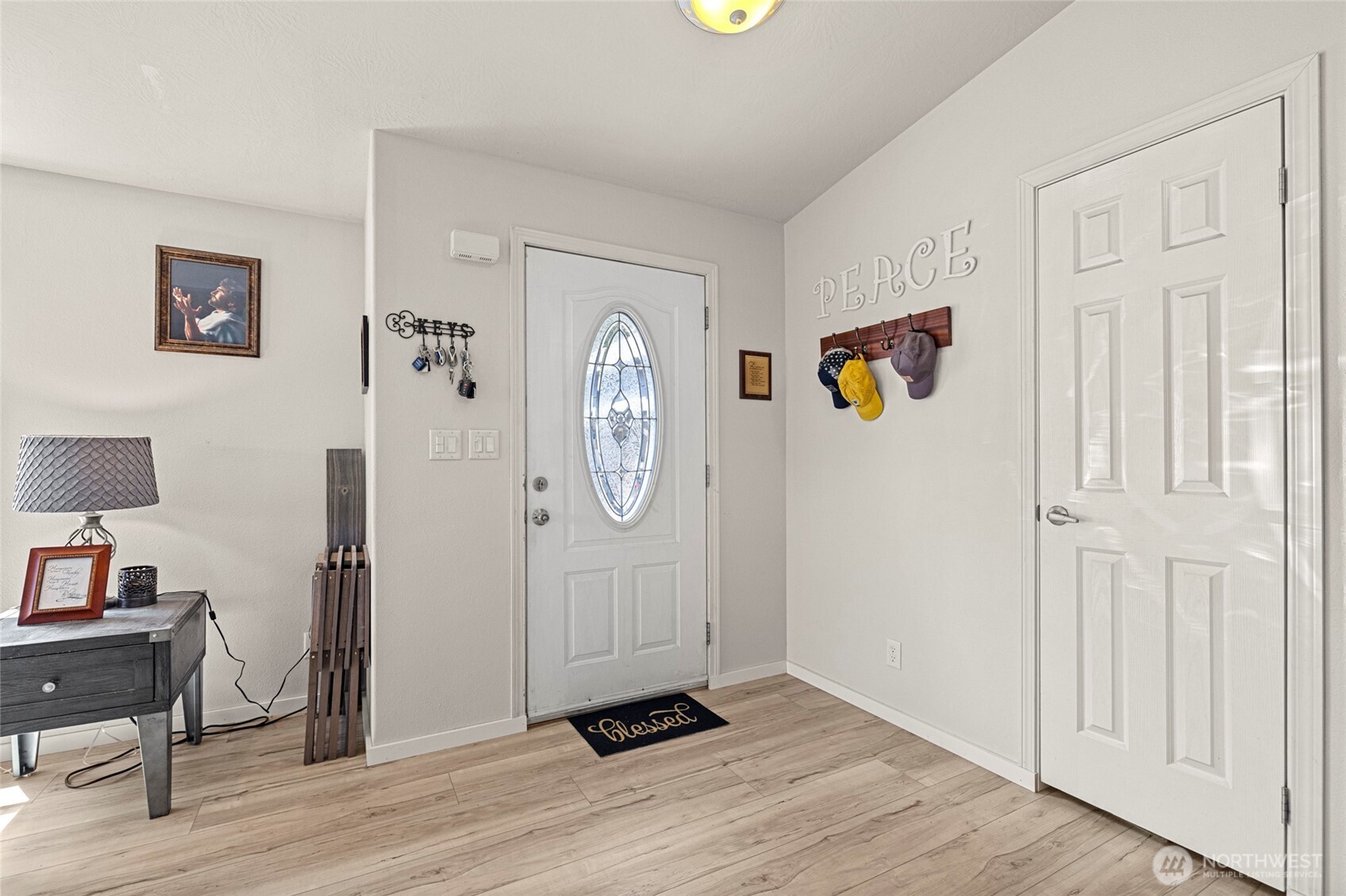 22484 Grip Road Sedro-Woolley, WA 98284 - Photo 3 of 40 Gallery Image 3