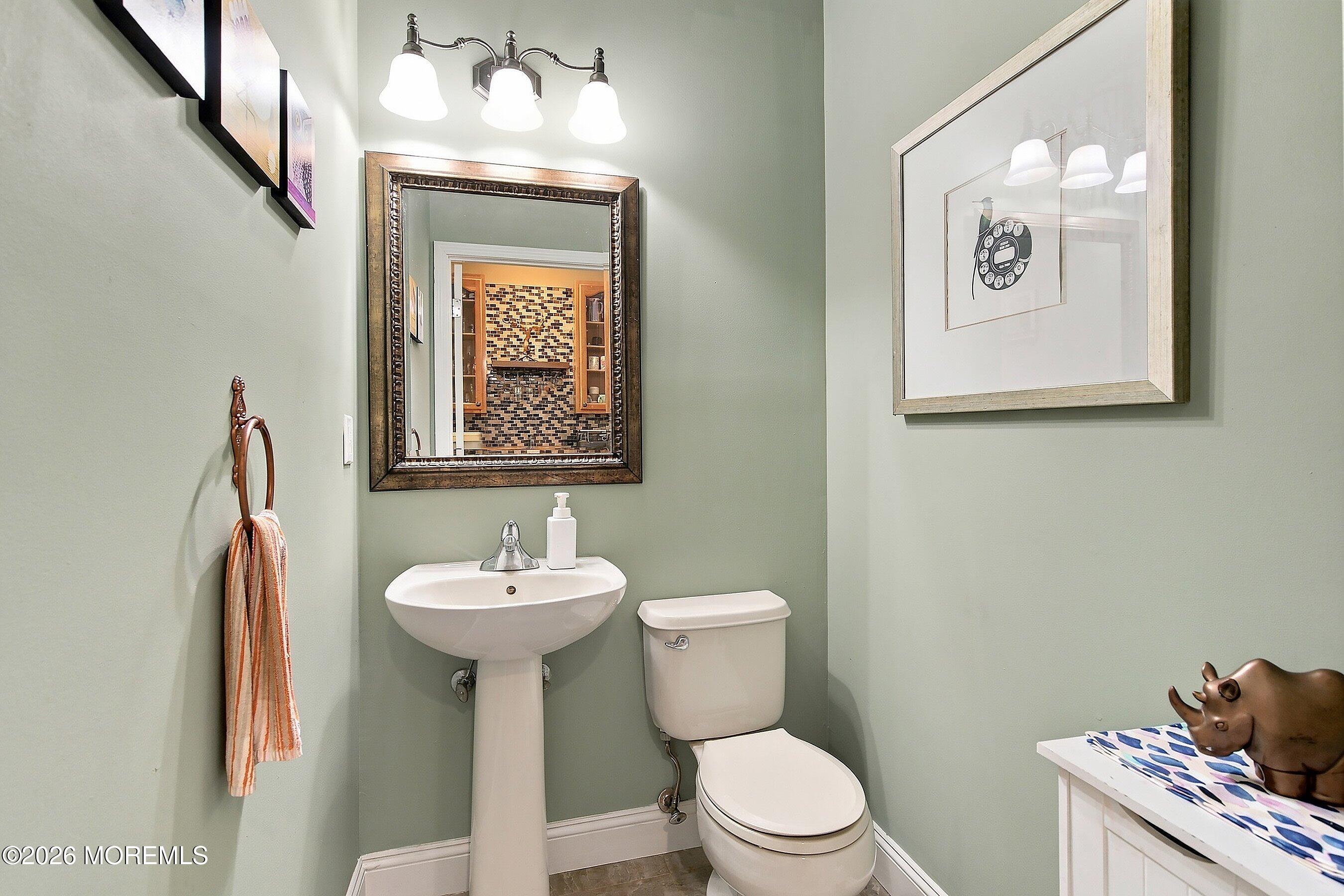 203 East Pleasant Grove Road Jackson, NJ 08527 - Photo 9 of 27 17-Bath 1