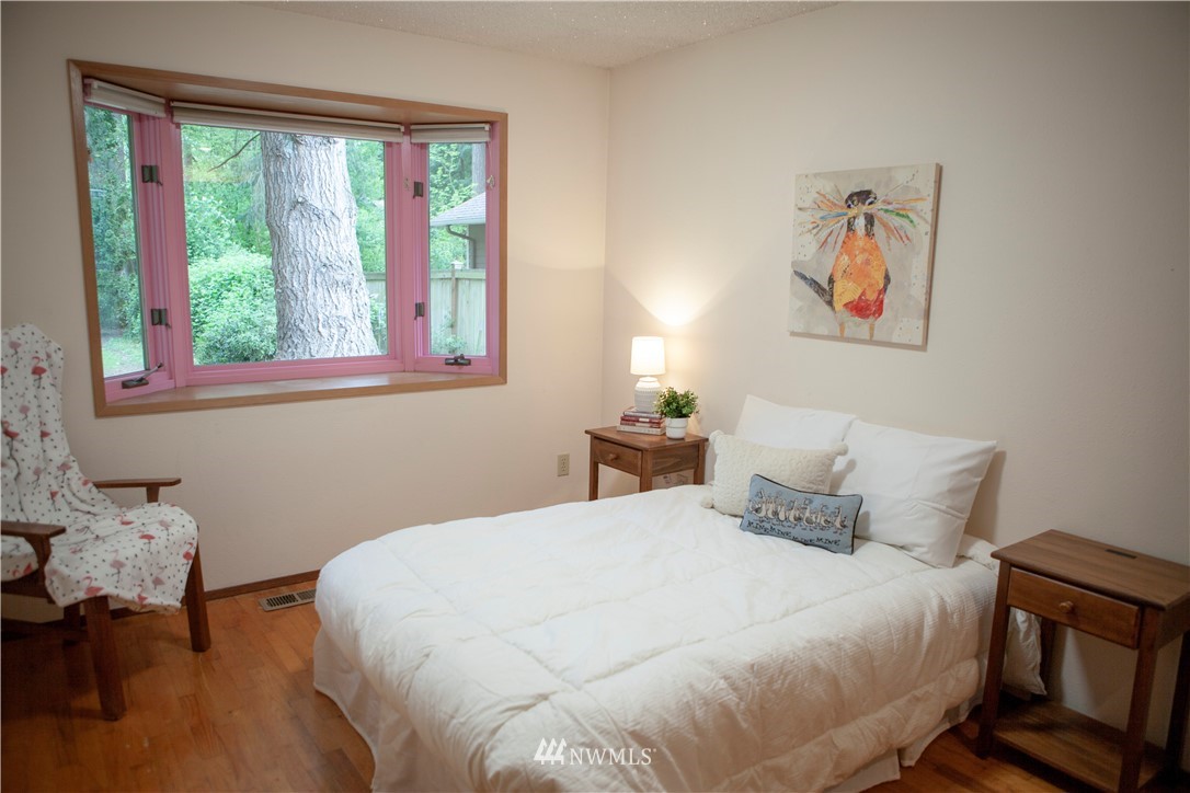 12632 Alexander Road Everett, WA 98204 - Photo 16 of 25 Gallery Image 16