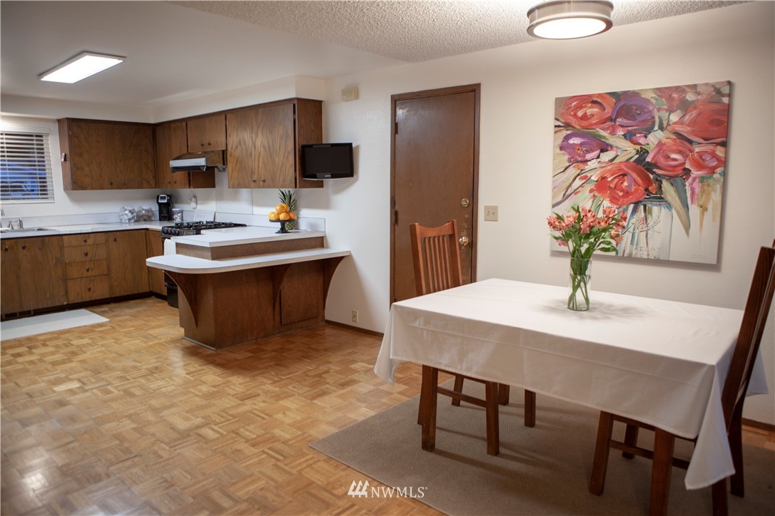 12632 Alexander Road Everett, WA 98204 - Photo 9 of 25 Gallery Image 9