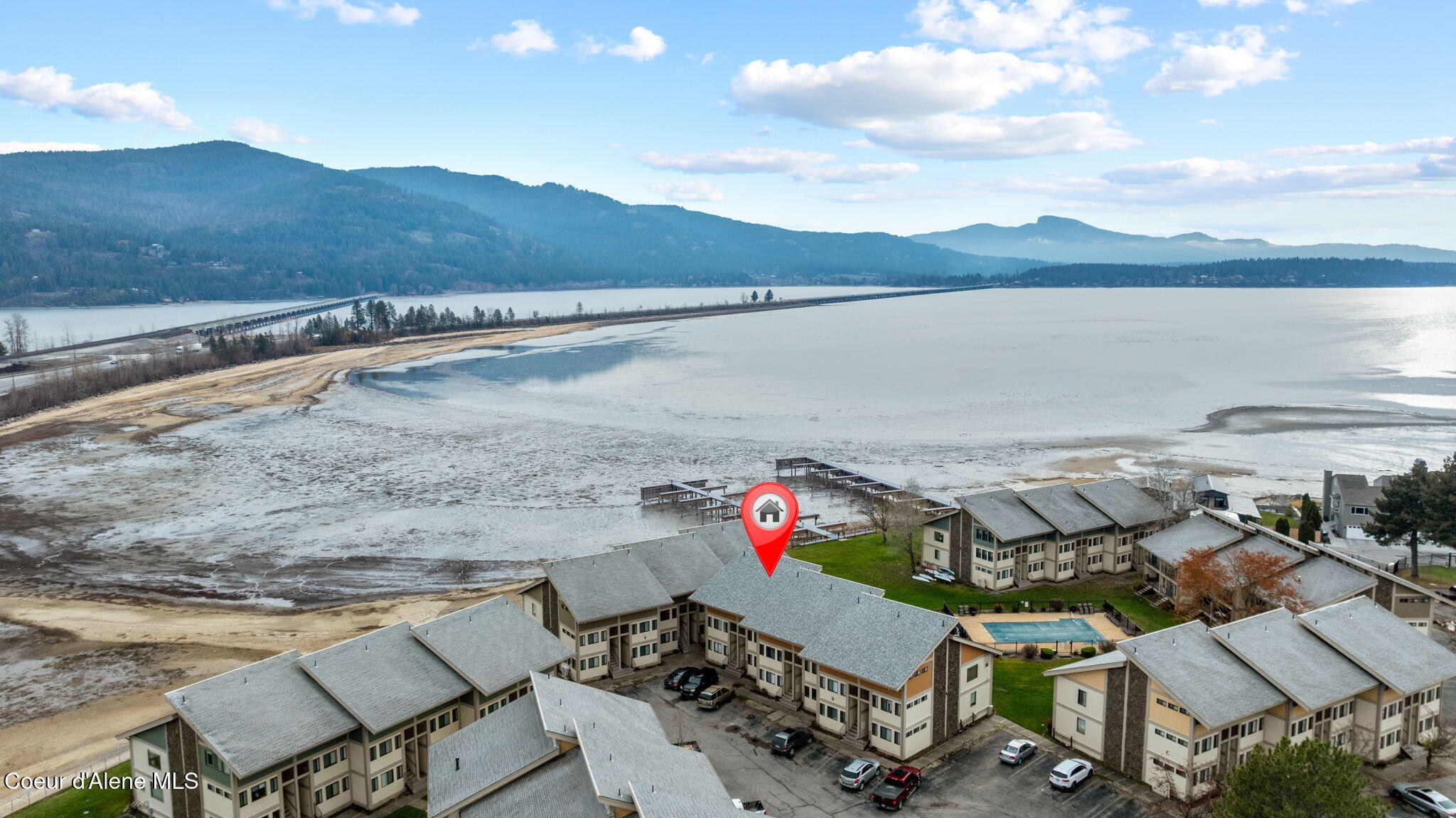 301 Iberian Way, Unit 223 Sandpoint, ID 83864 - Photo 11 of 52 11-web-or-mls-DJI_0237 marked