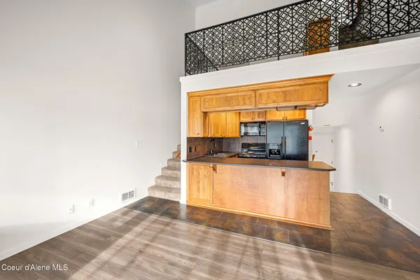 $650,000 | 301 Iberian Way, Unit 223, Sandpoint, ID 83864