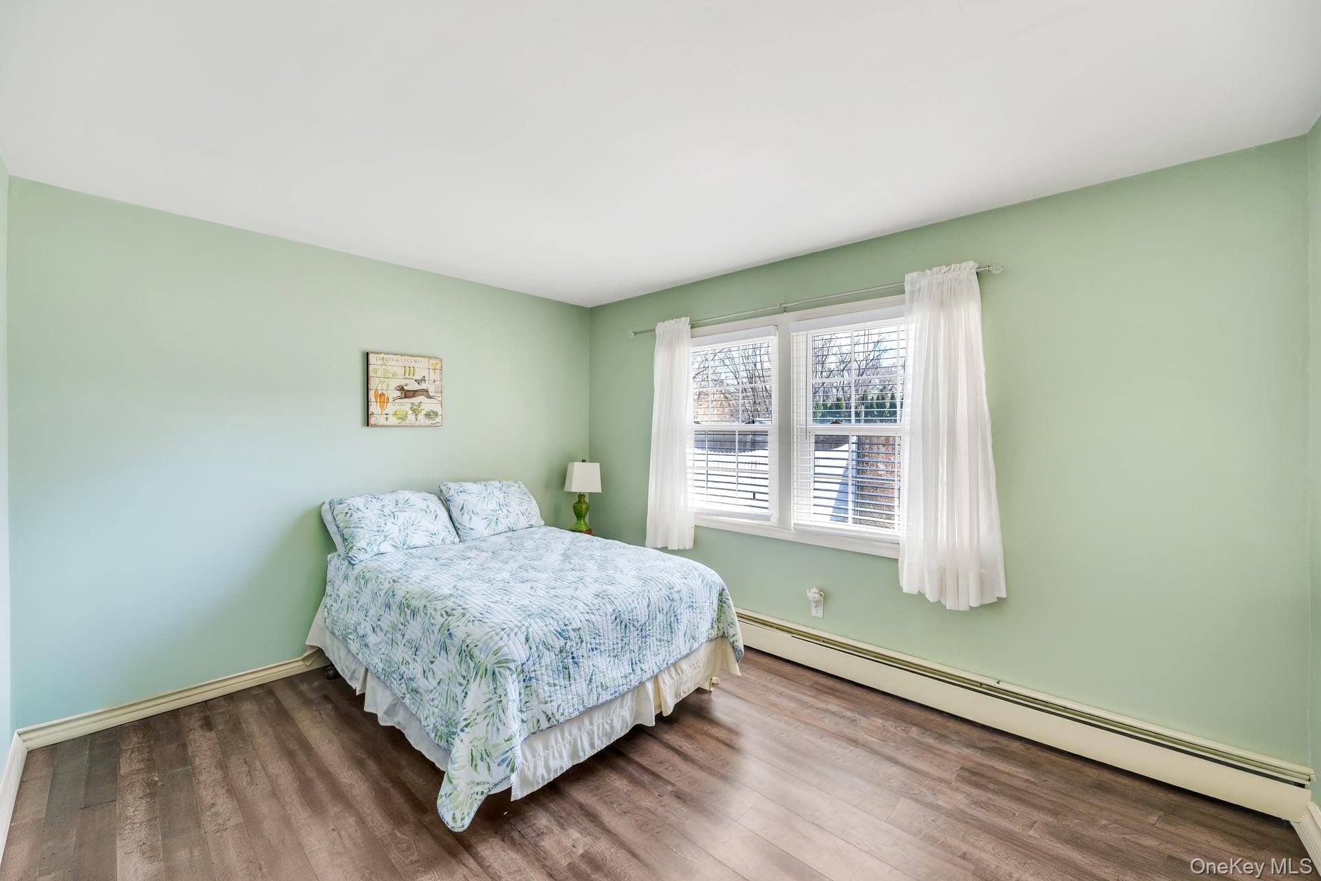 27 Westbrook Road Coram, NY 11727 - Photo 17 of 25 Large Bedroom