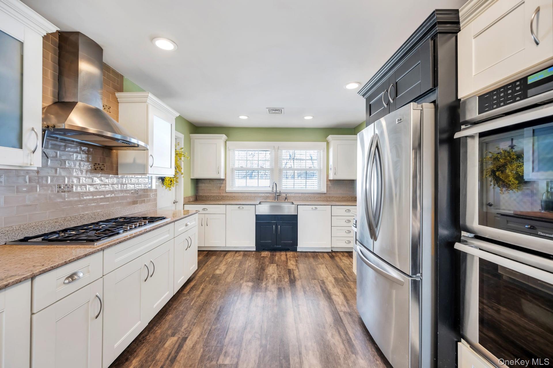 27 Westbrook Road Coram, NY 11727 - Photo 3 of 25 Completely Updated Kitchen