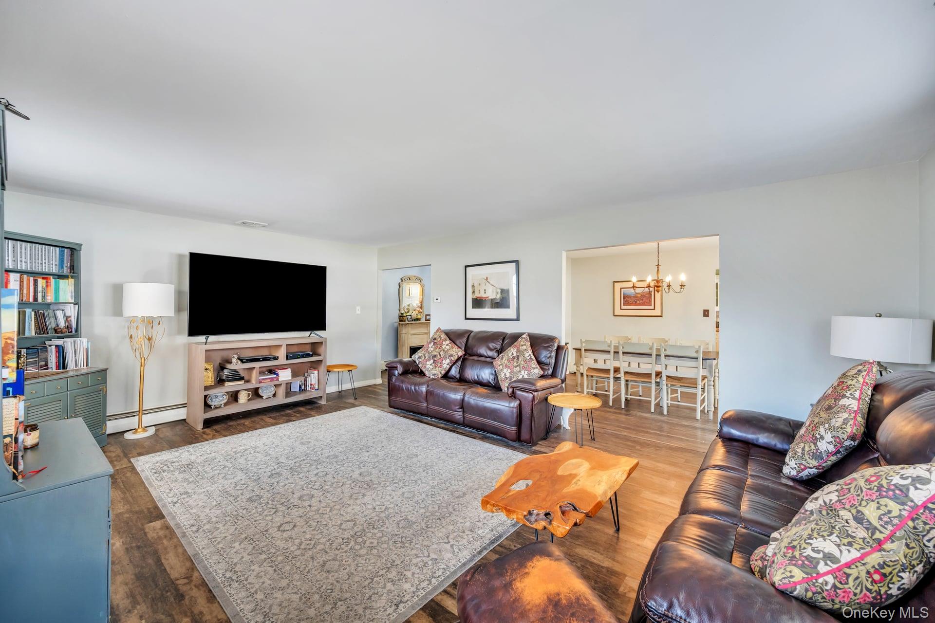 27 Westbrook Road Coram, NY 11727 - Photo 9 of 25 Great Room Perfect for the Largest of Gatherings