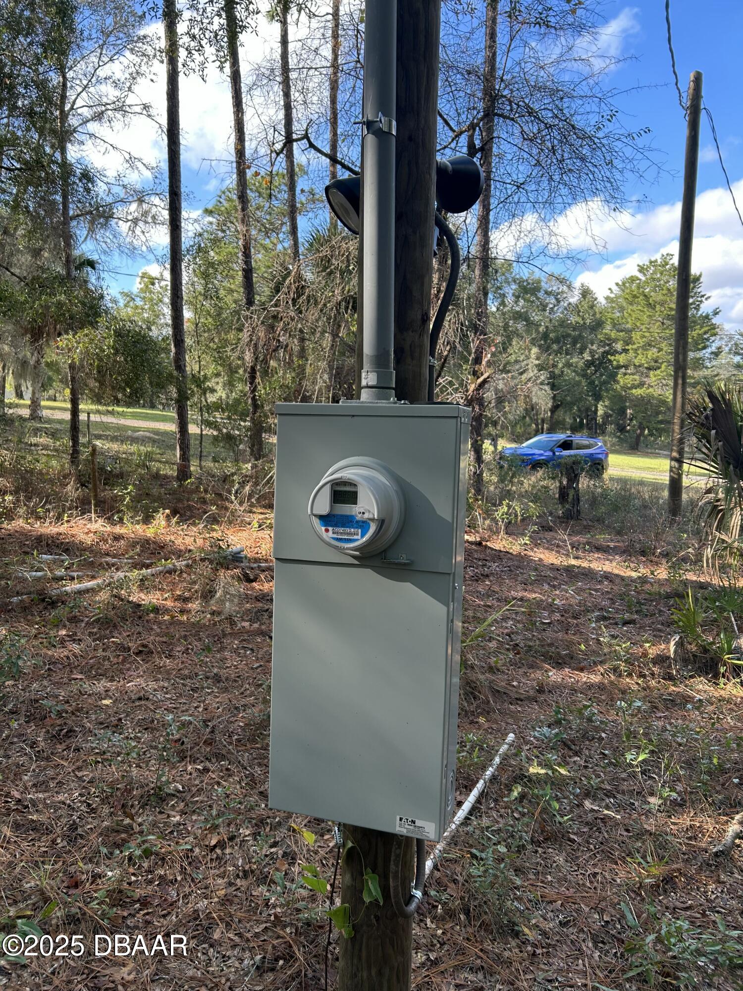 112 Peach Orchard Road Pomona Park, FL 32181 - Photo 2 of 13 a view of a back yard