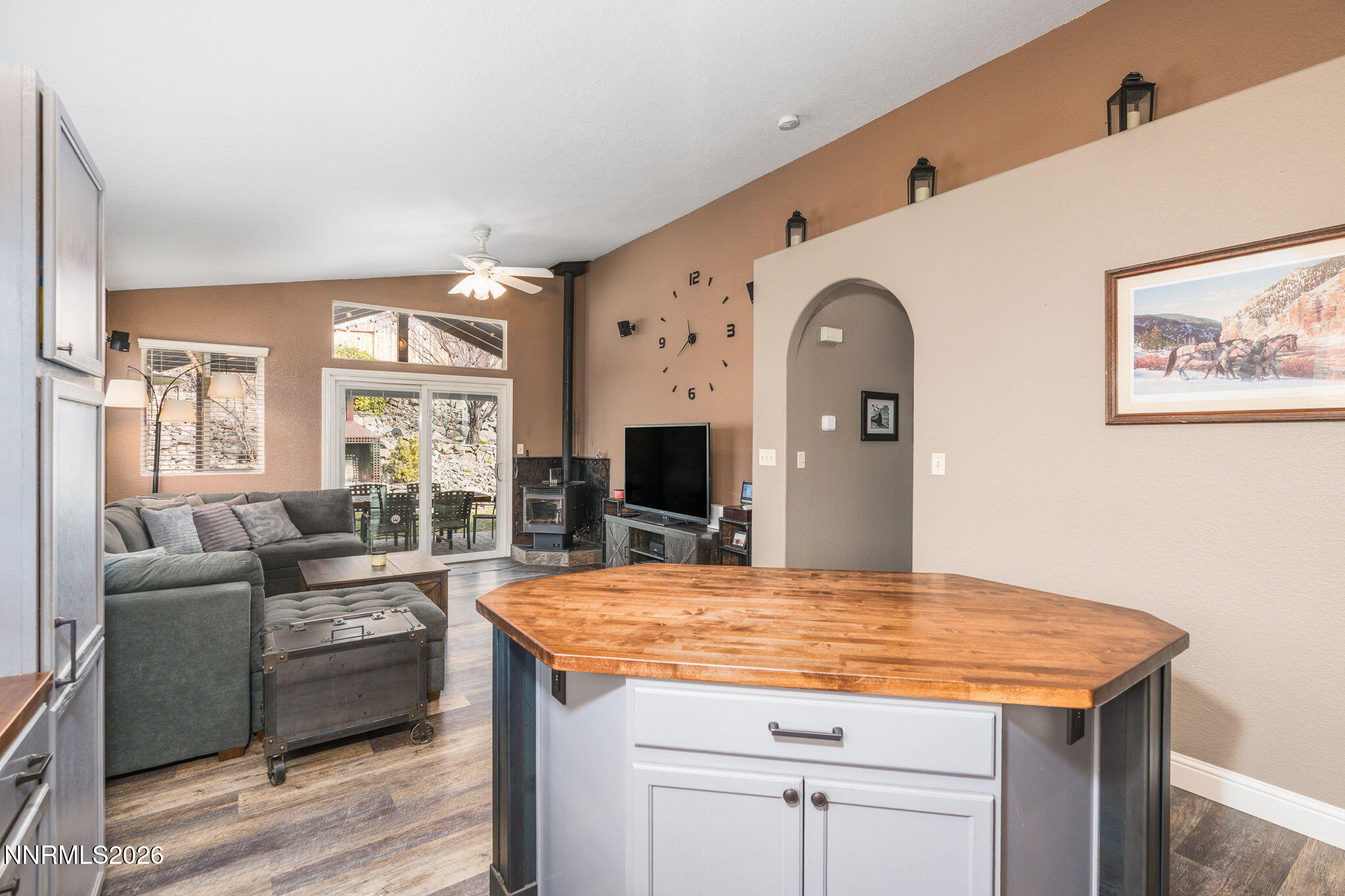 1530 Springfield Park Drive Reno, NV 89523 - Photo 10 of 31 14-web-or-mls-untitled-34