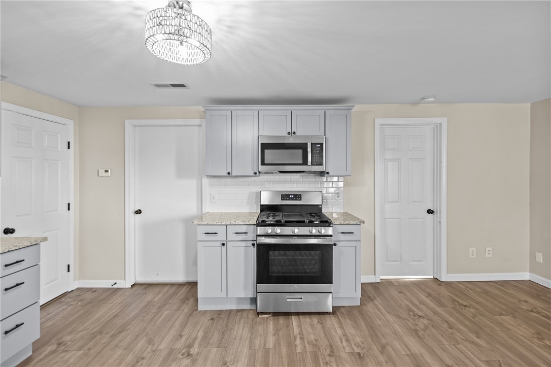 19 Curtis Street Warwick, RI 02889 - Photo 12 of 29