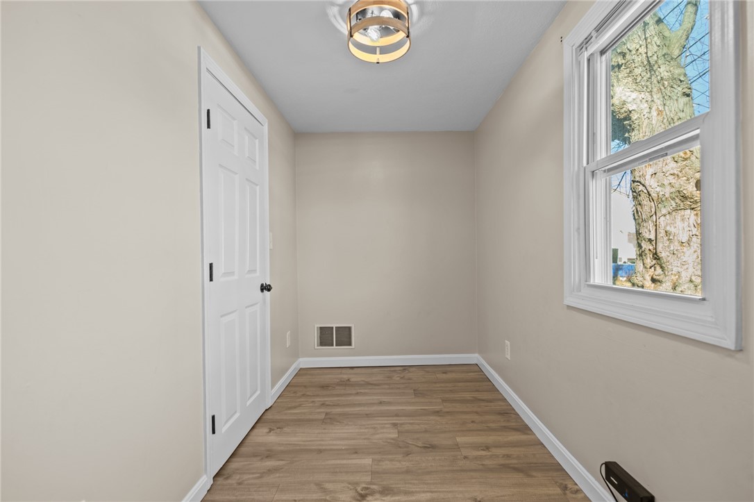 19 Curtis Street Warwick, RI 02889 - Photo 28 of 29