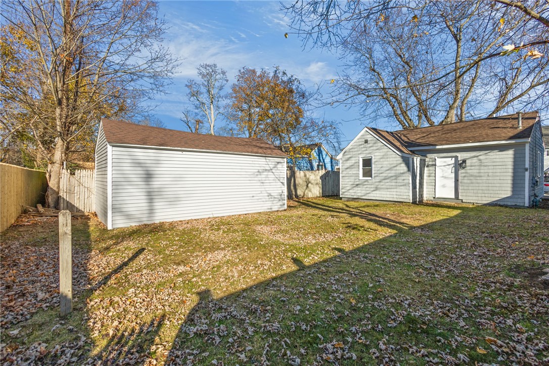 19 Curtis Street Warwick, RI 02889 - Photo 5 of 29