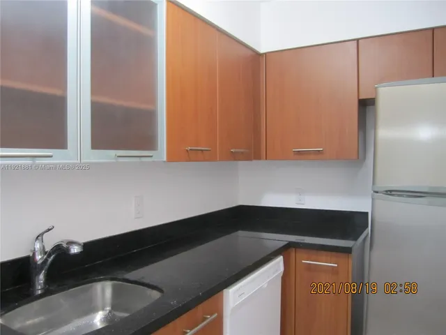 a close view of stove