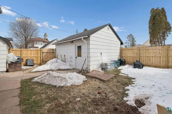 $225,000 | 1318 6th Street West, Ashland, WI 54806