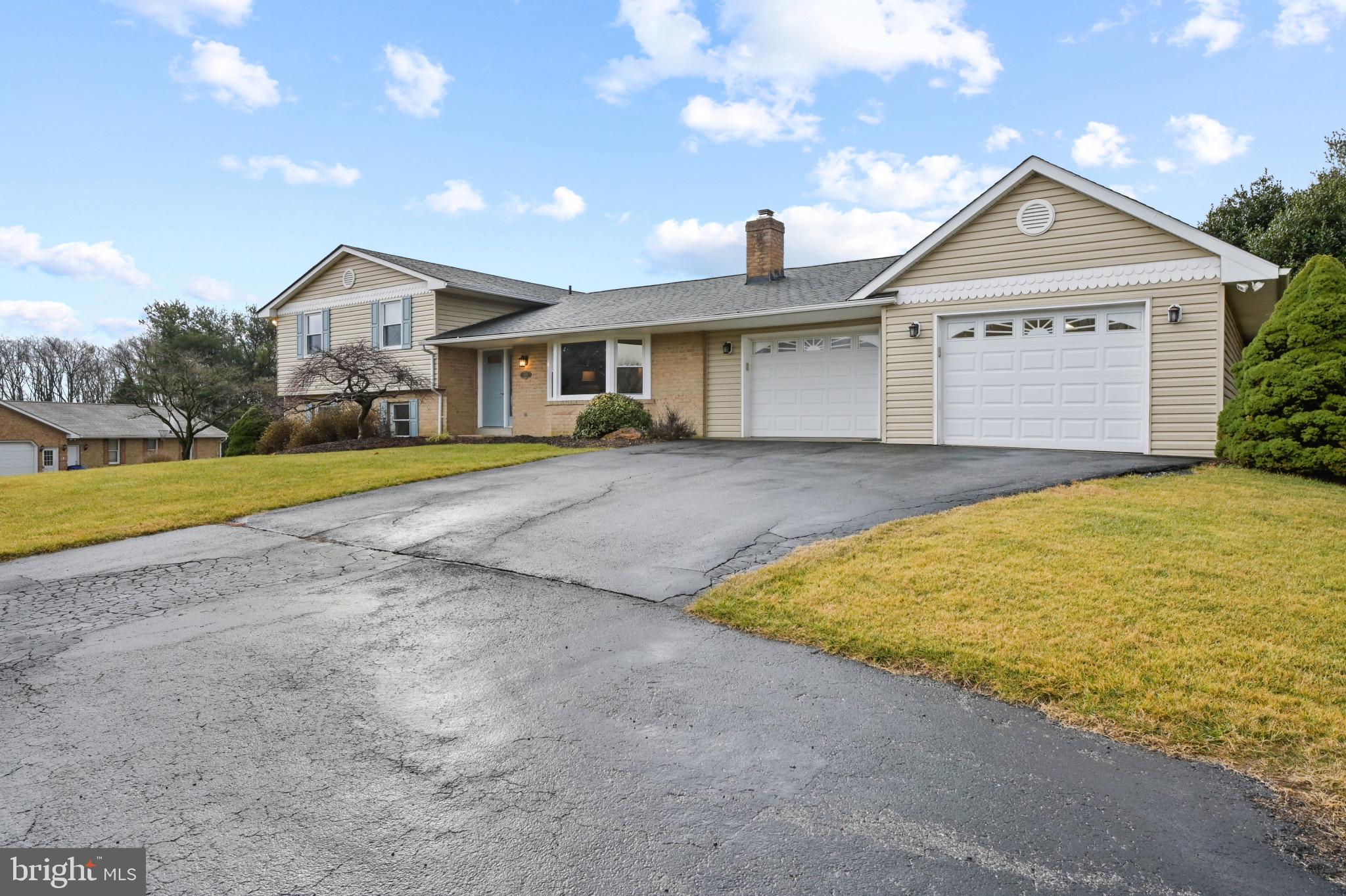 1035 St Michaels Road Mount Airy, MD 21771 - Photo 3 of 54 Gallery Image 3