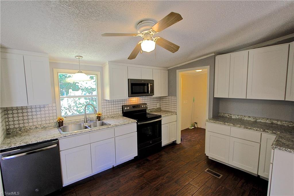 171 Lakefield Road Stokesdale, NC 27357 - Photo 8 of 21 Gallery Image 8