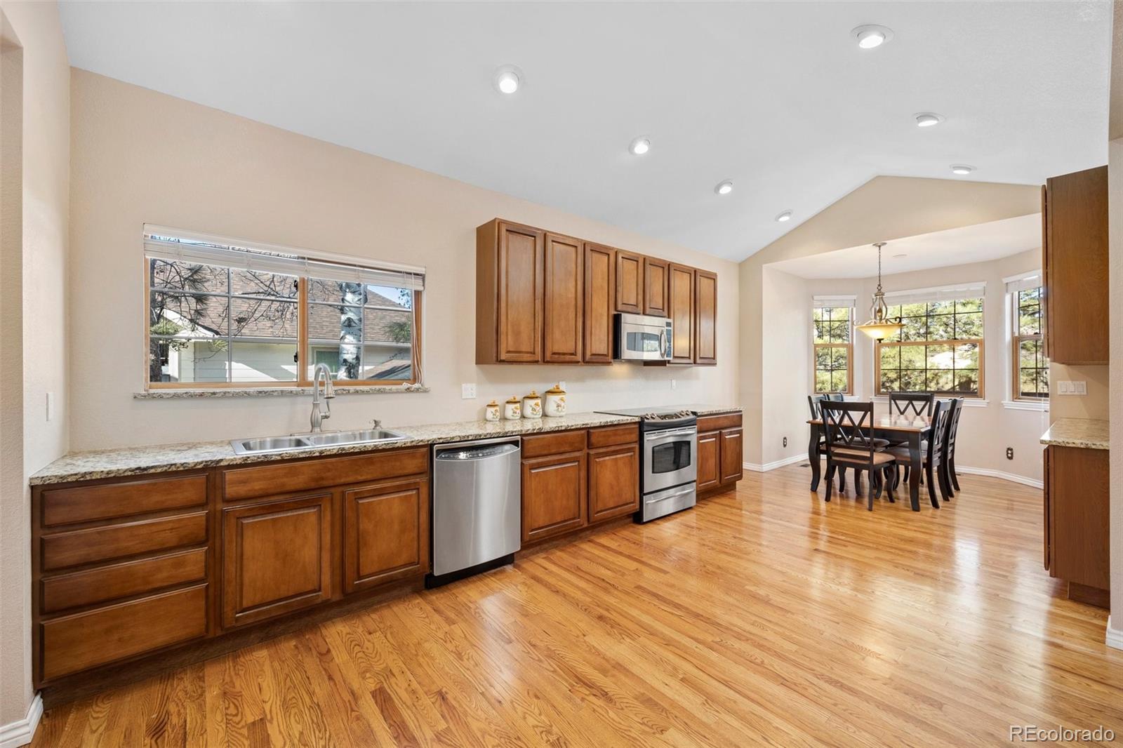 9366 Reed Way Westminster, CO 80021 - Photo 7 of 40