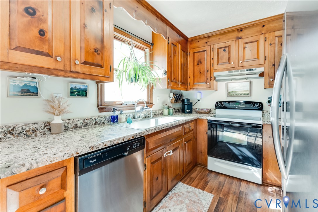 445 Poplar Road Aylett, VA 23009 - Photo 16 of 36 Gallery Image 16