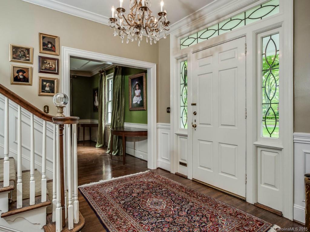 1629 Queens Road West Charlotte, NC 28207 - Photo 2 of 24 Gallery Image 2
