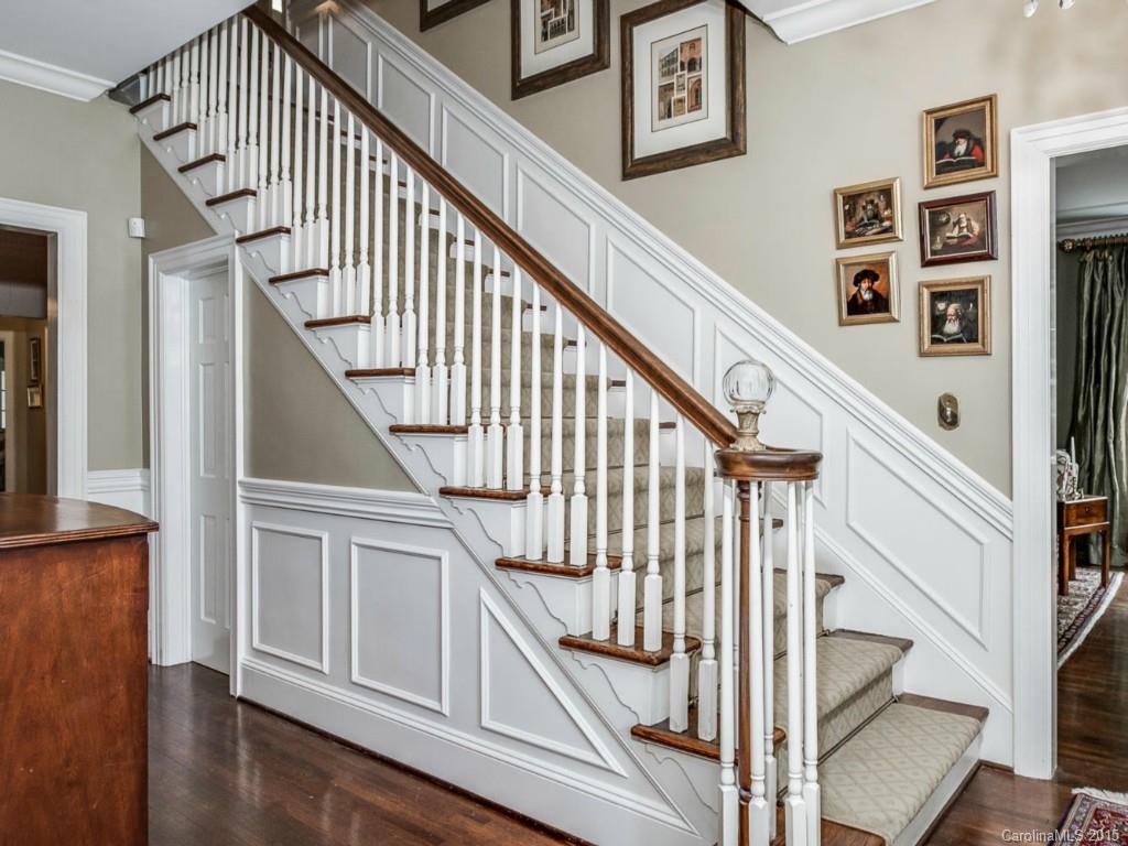 1629 Queens Road West Charlotte, NC 28207 - Photo 3 of 24 Gallery Image 3