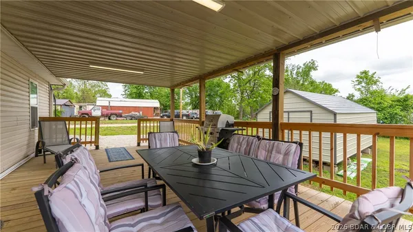 $199,900 | 23 Sandstone Road, Eldon, MO 65026