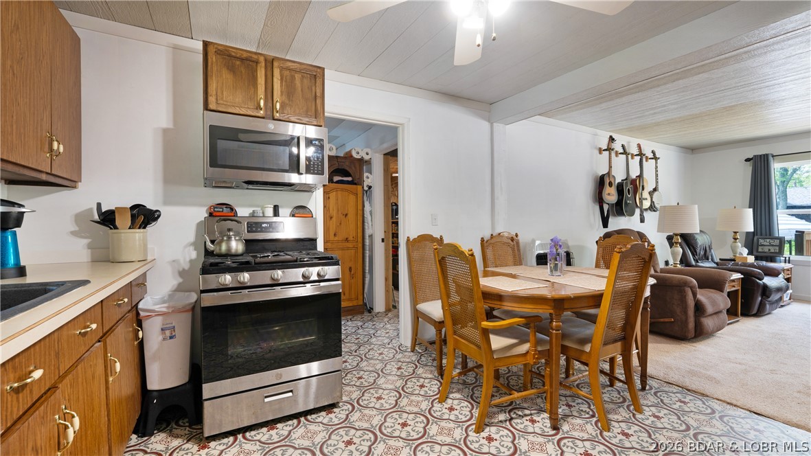 23 Sandstone Road Eldon, MO 65026 - Photo 6 of 24