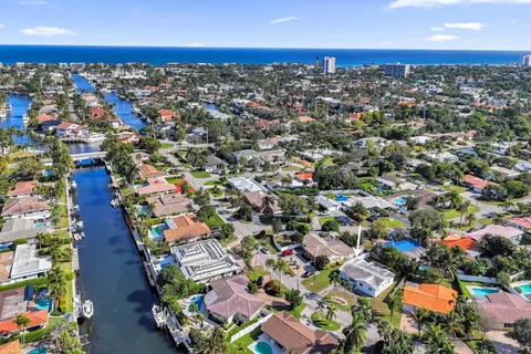 $675,000 | 2110 Northeast 29th Street, Lighthouse Point, FL 33064