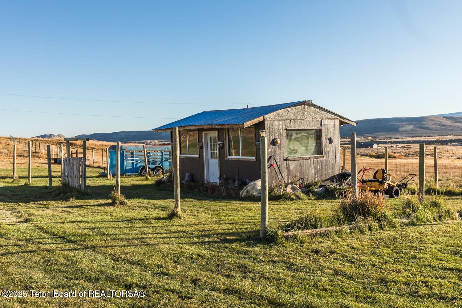 1051 Bailey Loop La Barge, WY 83123 - Photo 32 of 55 736A2184