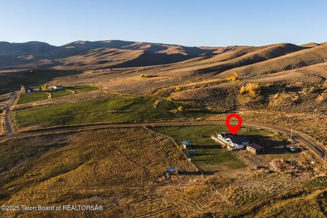 $425,000 | 1051 Bailey Loop, La Barge, WY 83123