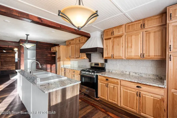 $425,000 | 1051 Bailey Loop, La Barge, WY 83123