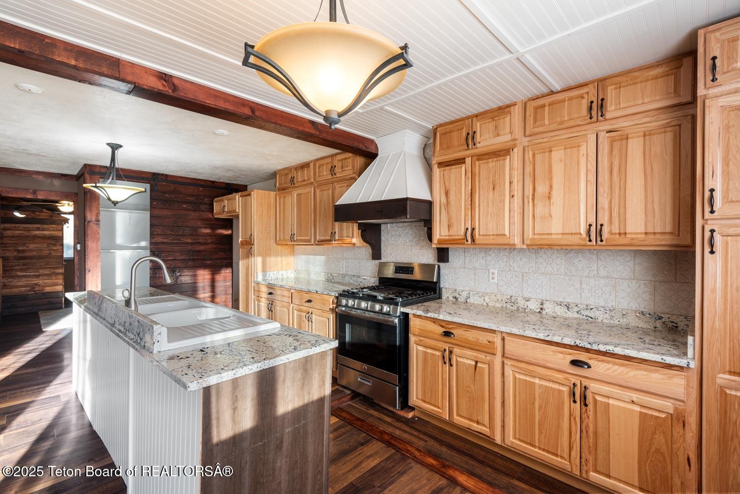 1051 Bailey Loop La Barge, WY 83123 - Photo 5 of 55 DSC_0987