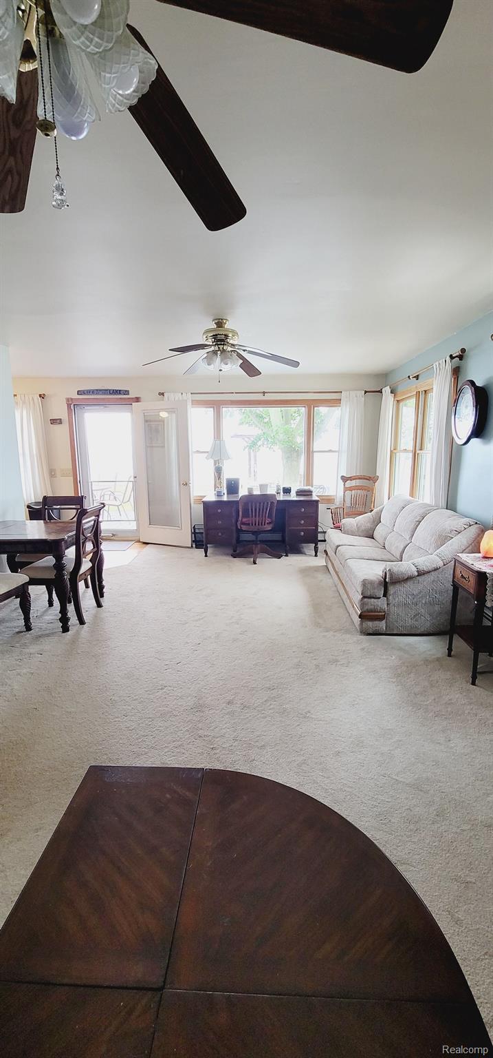 8136 Lakeshore Road Fort Gratiot, MI 48059 - Photo 13 of 48