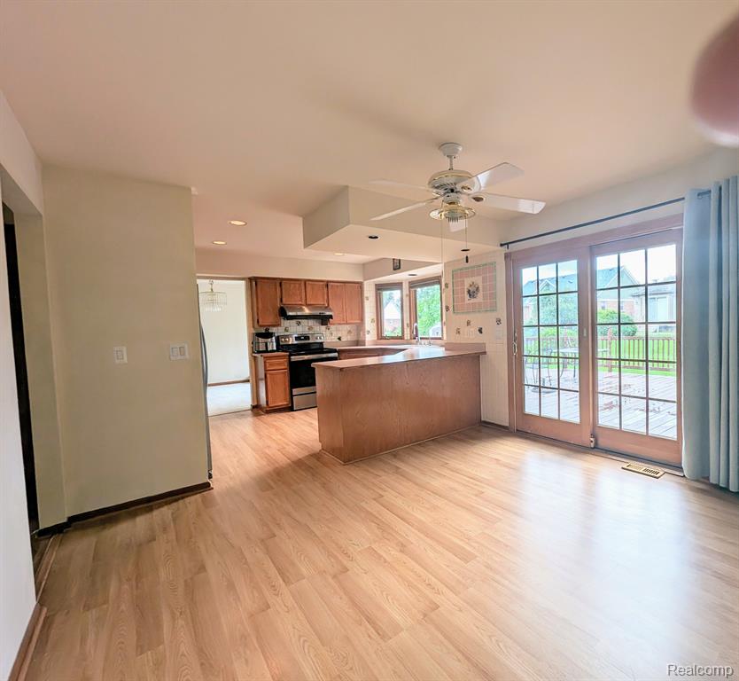 421 Buttercup Drive Rochester Hills, MI 48307 - Photo 7 of 21