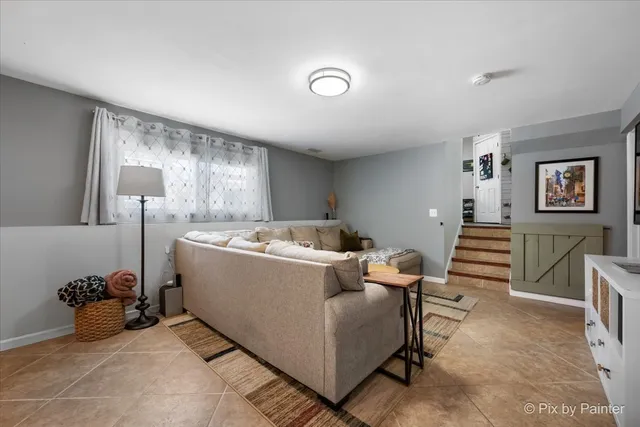 $350,000 | 320 Homestead Drive, Bolingbrook, IL 60440