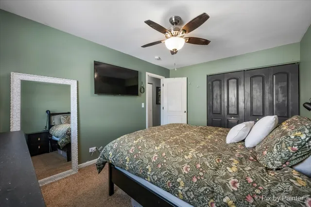 $350,000 | 320 Homestead Drive, Bolingbrook, IL 60440