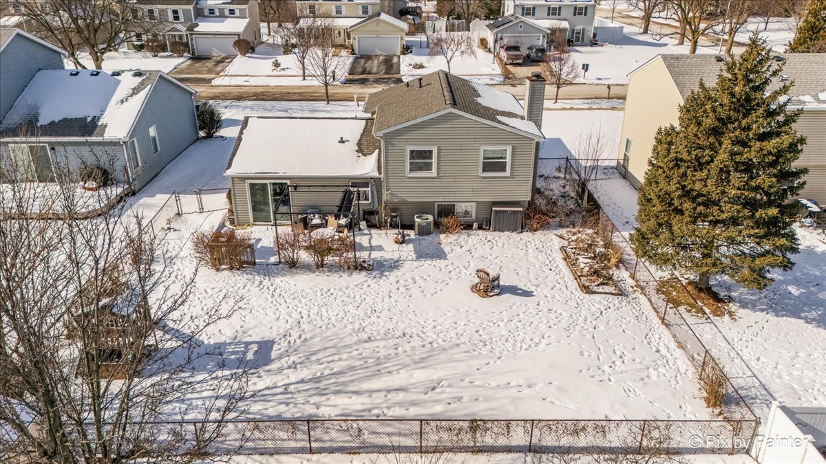320 Homestead Drive Bolingbrook, IL 60440 - Photo 32 of 33 a front view of a house with a yard